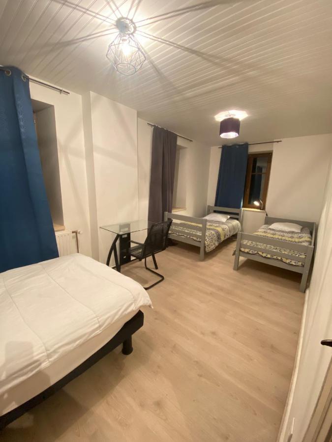 Appartement « Chez Falco » Vue Sur Le Chateau シルメック エクステリア 写真